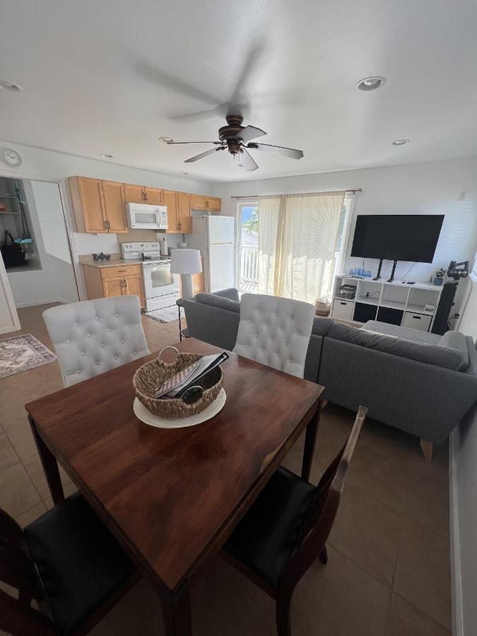 Kailani Loft, Kailua Coconut Grove 1-Bedroom Exteriör bild